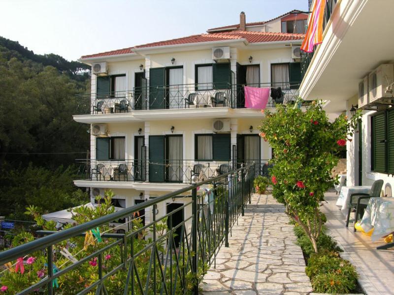 Akis Studios Parga Exterior photo